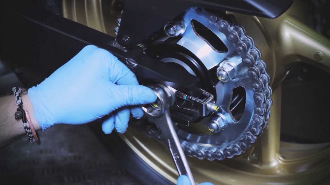 Scottoiler vSystem Motorcycle Chain Oiler - Installation (English)
