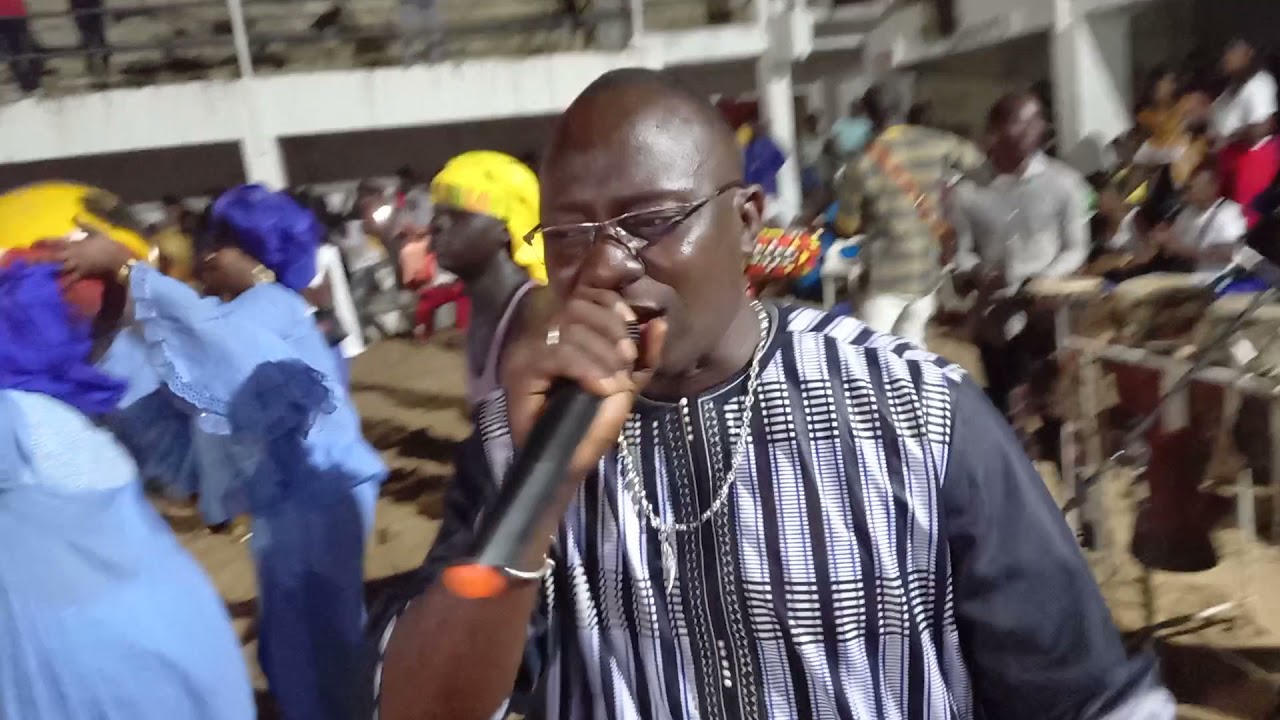 OUSSOU NDIOL REND HOMMAGE A FEU LANG DIAME