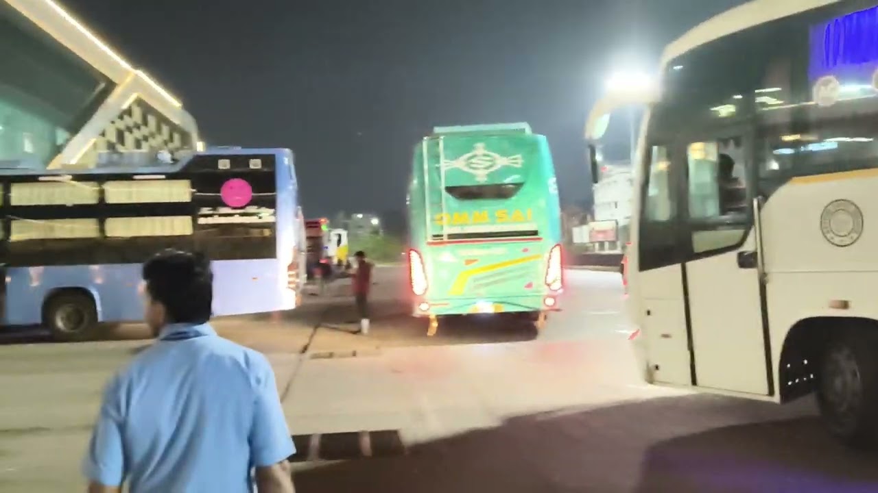 କୋଉ ଜାଗାରେ ବସ୍ ଷ୍ଟାଣ୍ଡେ କୁହ 