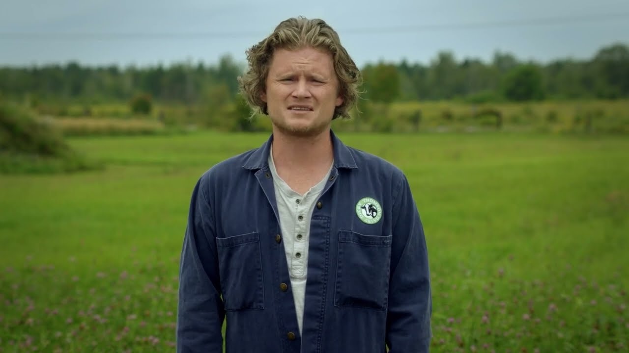 Letterkenny | Season 6 | Buddy, you&rsquo;re softer than a Cinnabon sampler