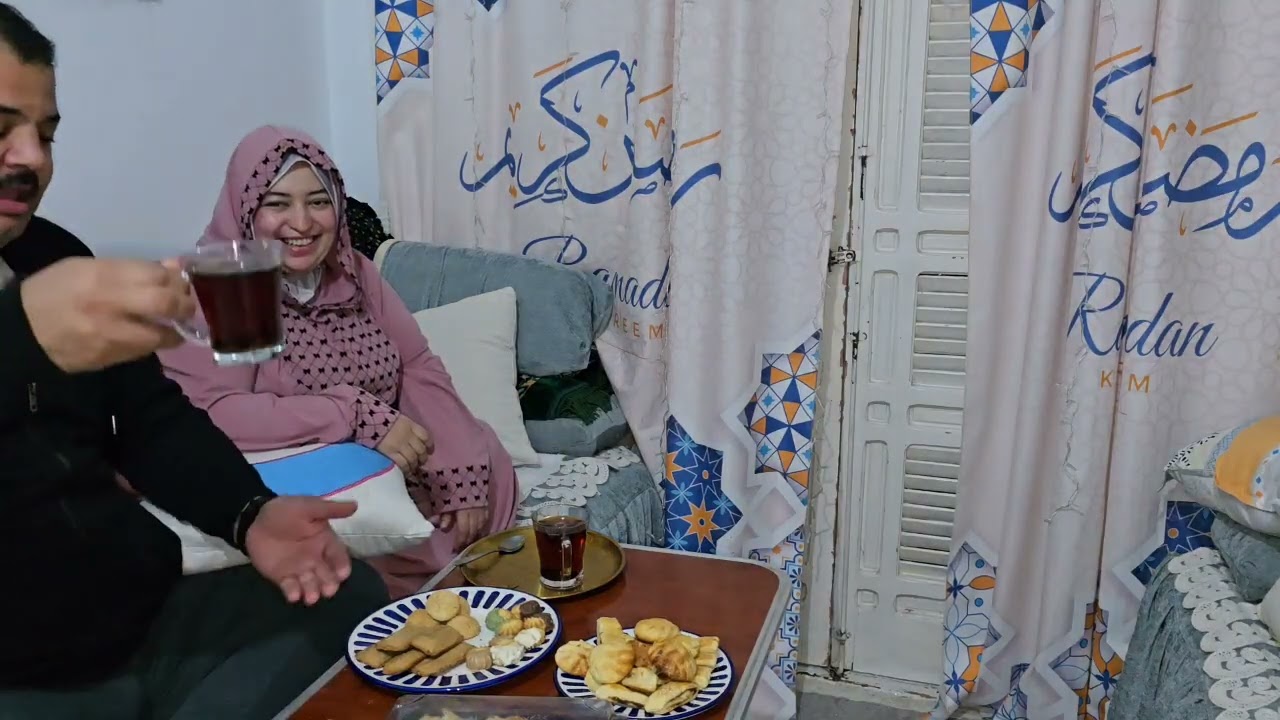 رجعت من البلد جربت انا ومراتي الكحك من ايد امي ما توقعتش رد فعلها 🤔
