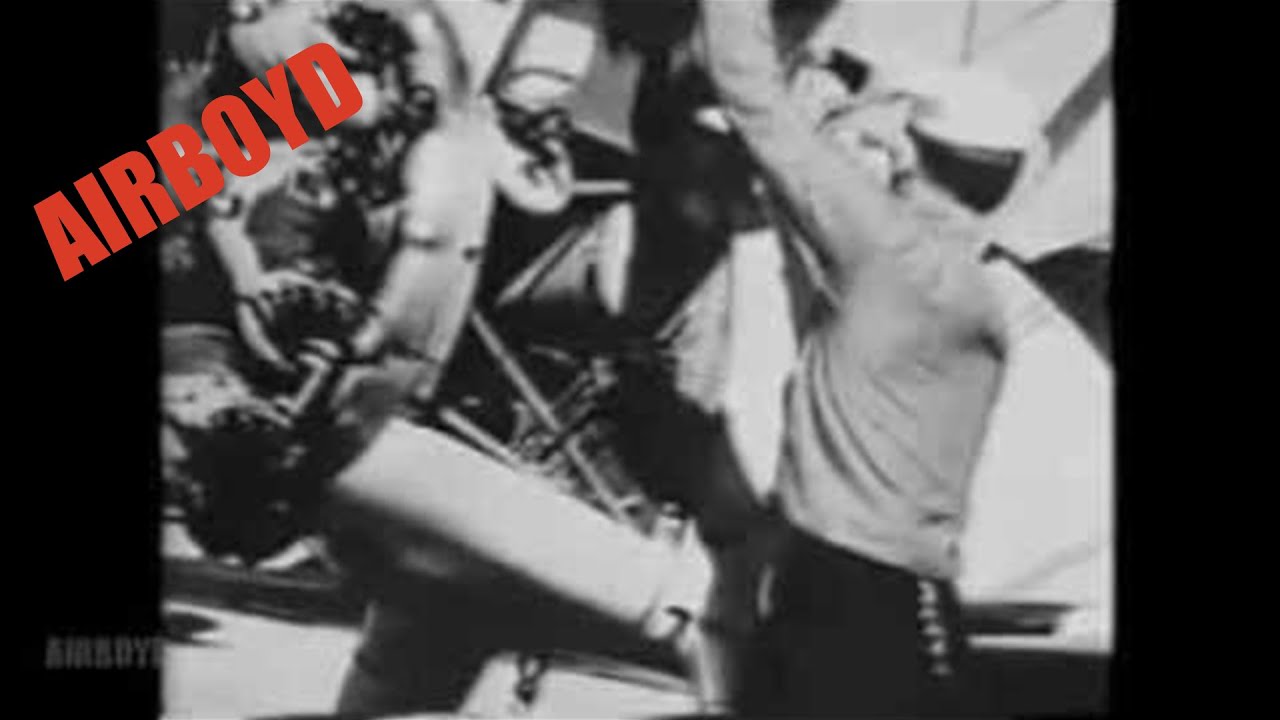 First Flight - Navy Primary Flight Training (1945)
