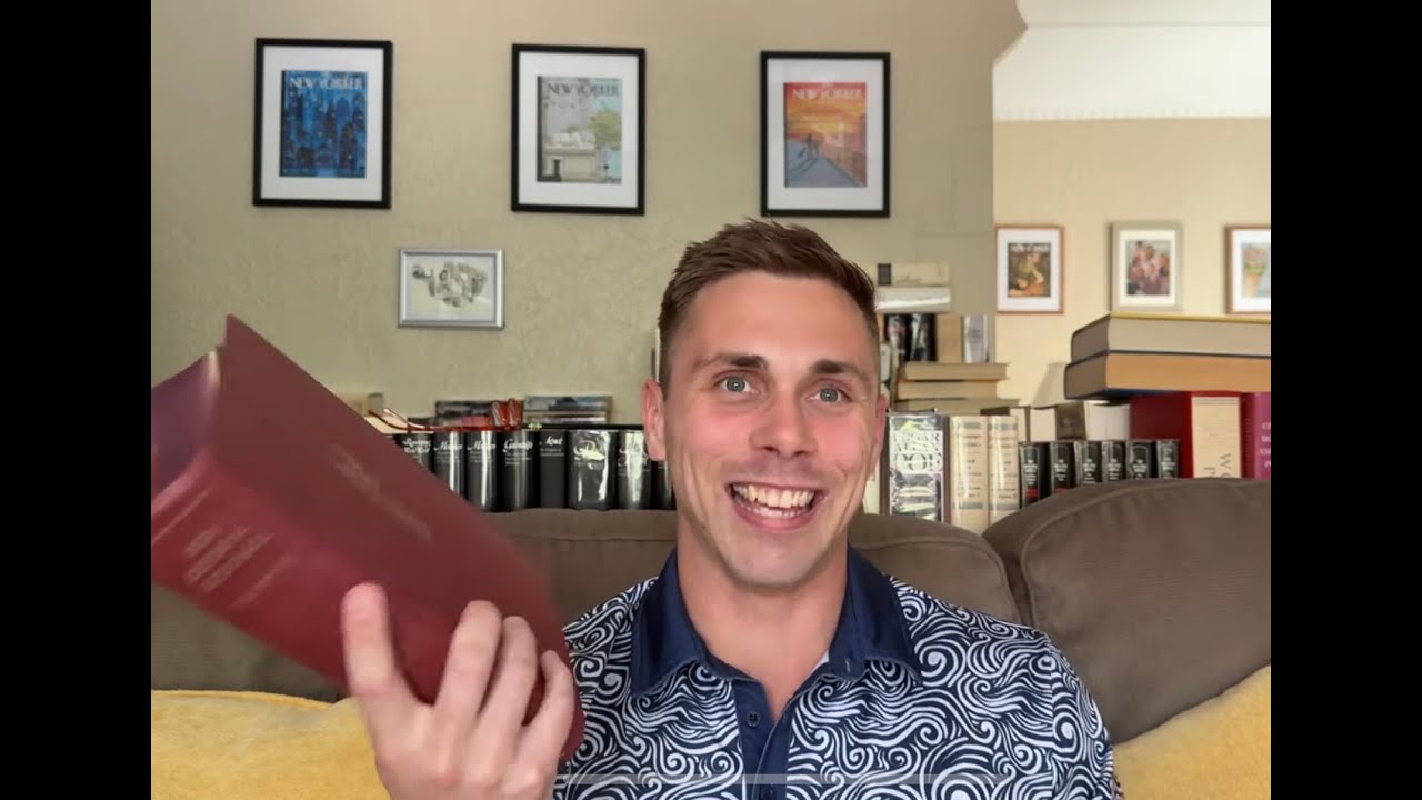 A Wee Vlog and July 2025 Wrap-up (Warning: Boring Books)