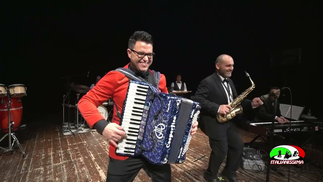 POLKA ALLA FIORA suonano MATTEO BENSI e MARCO TAGLIAVINI #italianissimatv  #italianpopularsong