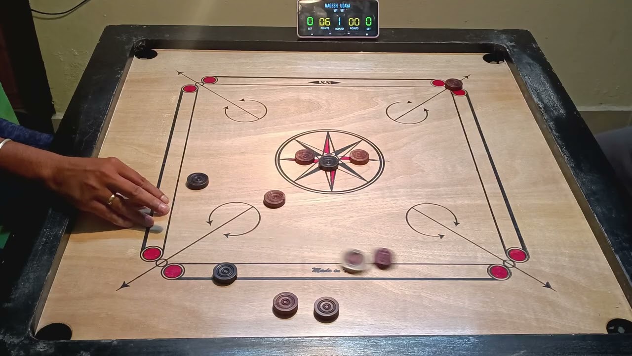 PRACTICE CARROM GAME 07