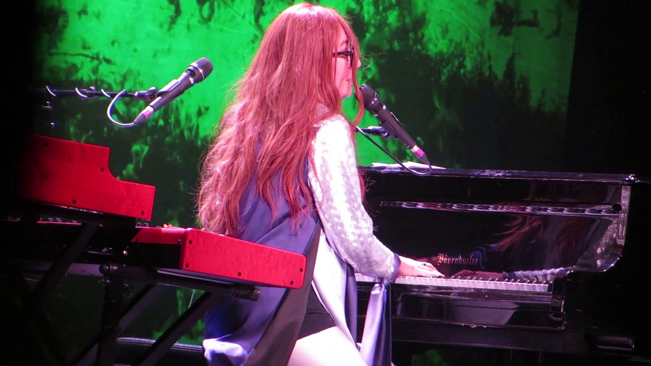 Tori Amos - Crucify 
