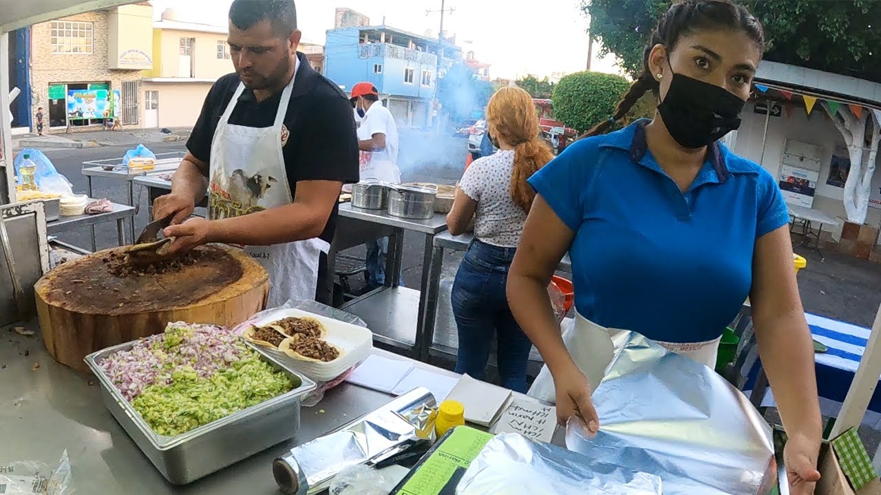 Would You Eat this Mexican Street Food? 🇲🇽