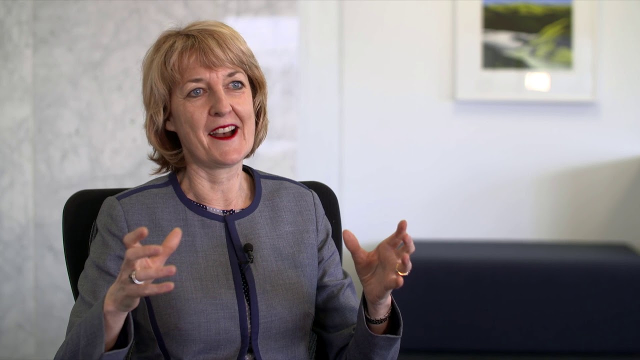 Former TVNZ political editors pick their standout TV moment