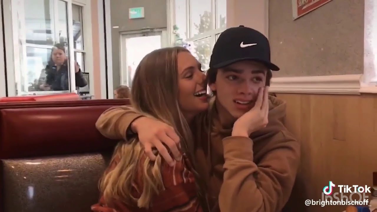 VIDEOS DE RELACIONES A LARGA DISTANCIA - REENCUENTROS SORPRESAS - VIDEOLLAMADAS - COUPLE GOALS