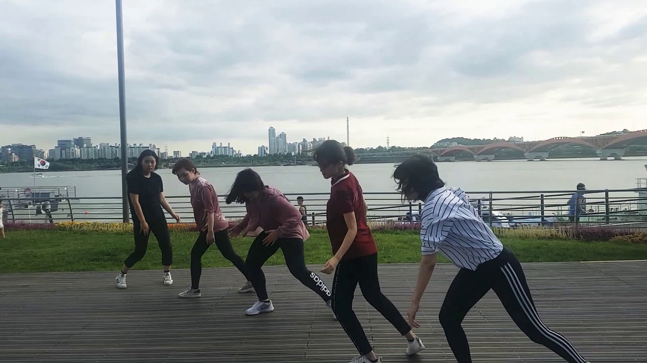 Fake Love by 파시옹