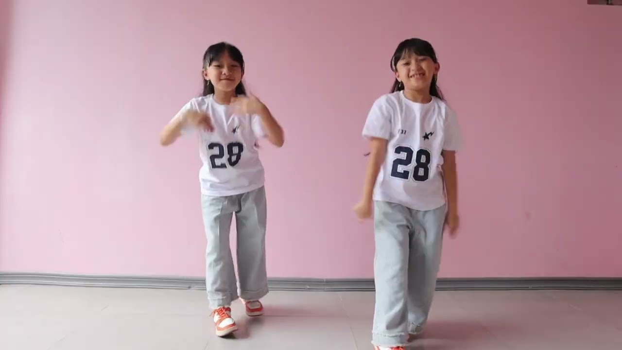 VELOCITY KELAS 3 Uraaaaaaaaaaaaaaaaa
