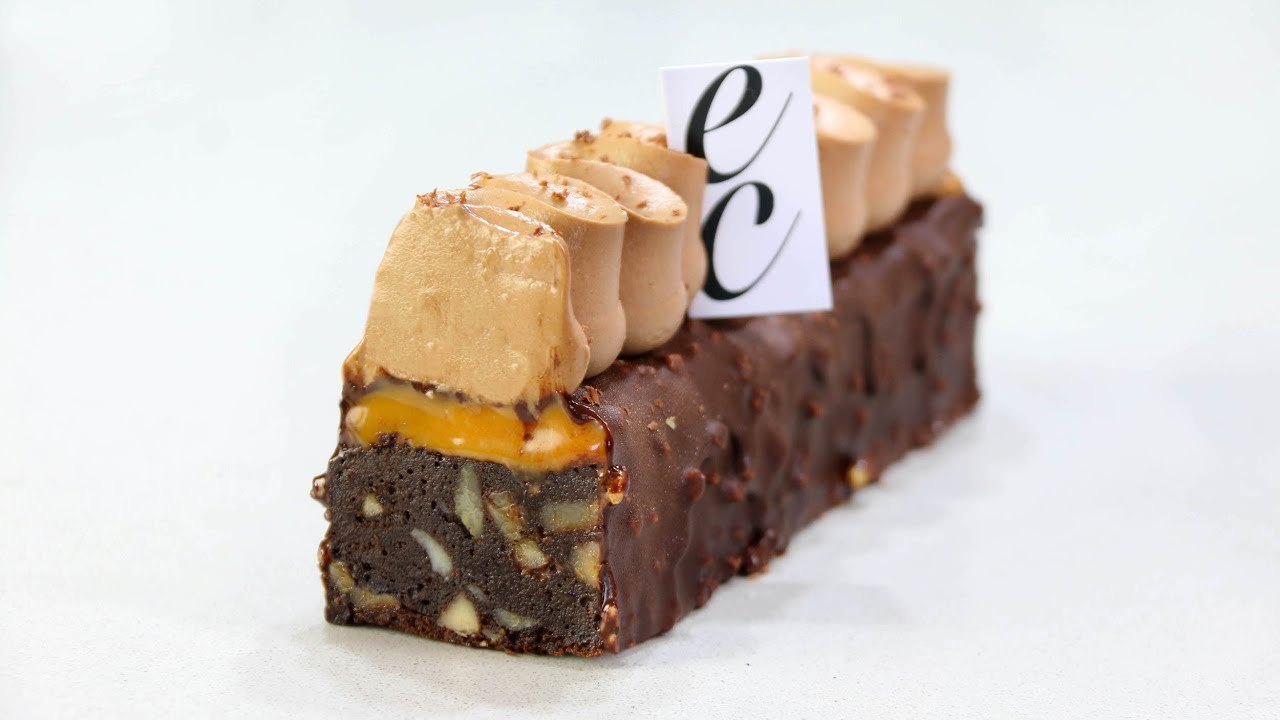 Brownie de Almendra con Caramelo Blando y Chocolate / Almond Brownie with Soft Caramel and Chocolate