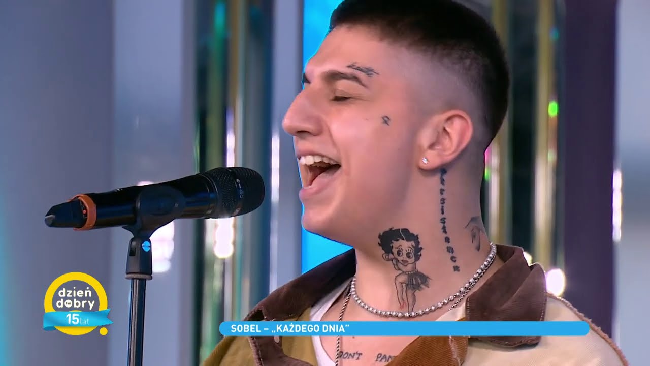 Sobel i mała wpadka podczas występu na żywo! ;) [Dzień Dobry TVN]
