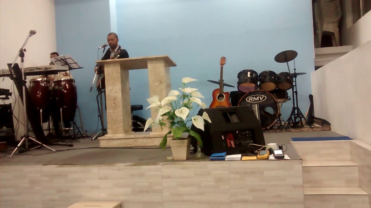 Pastor Andr&eacute;, Templo da f&eacute;, culto de domingo