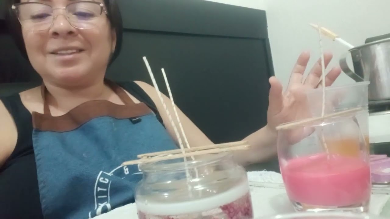 3 parte velas de parafina en gel  flores  aroma rosas y postre de capuchino