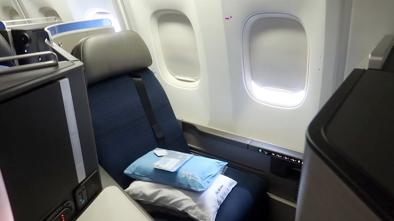 Flying Back Home! | United Polaris EWR-LAX Transcontinental 767-300ER