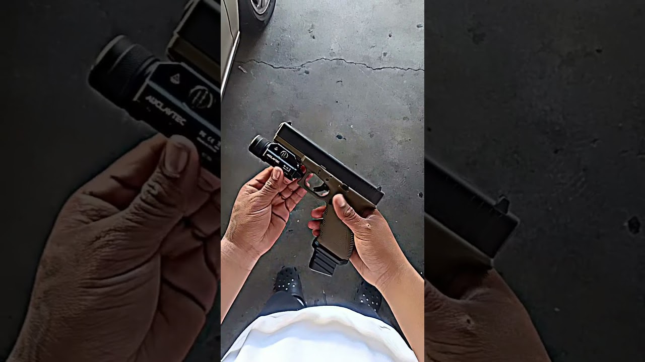 would you conceal carry a Glock17 ? let me know in the comments #glock #glock17 #concealcarry