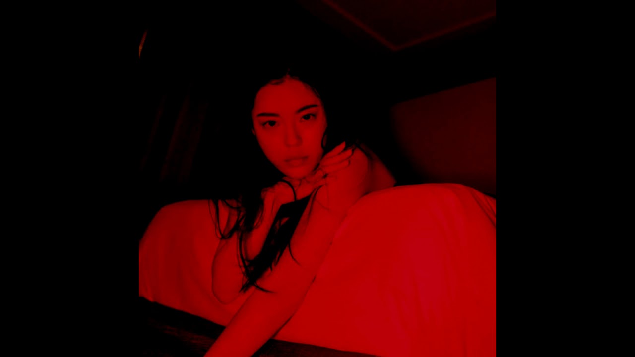 PRINCESSBRI - AM I DREAMING? [PROD. PLAGUE] (slowed)