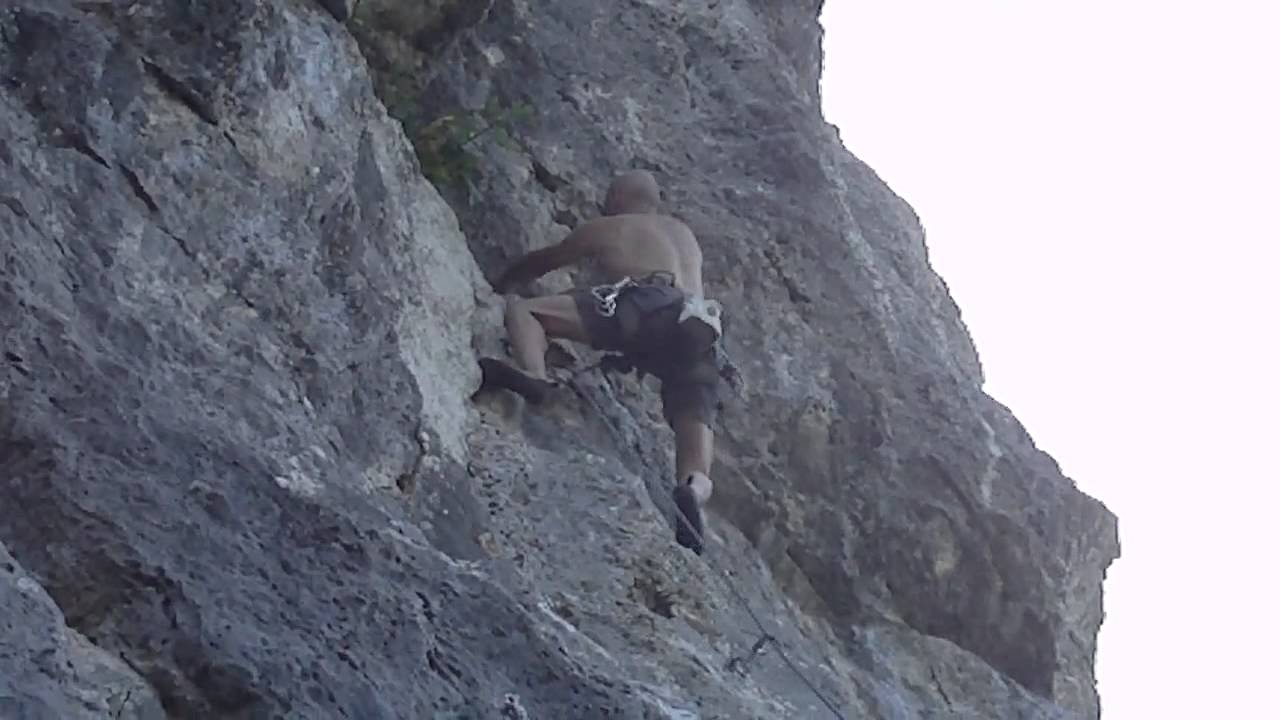 La via del drago 6B+ ( monte soratte )