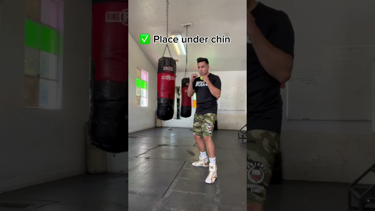 How to correct your form using a tennis ball! #boxing #boxingtraining #shorts ￼