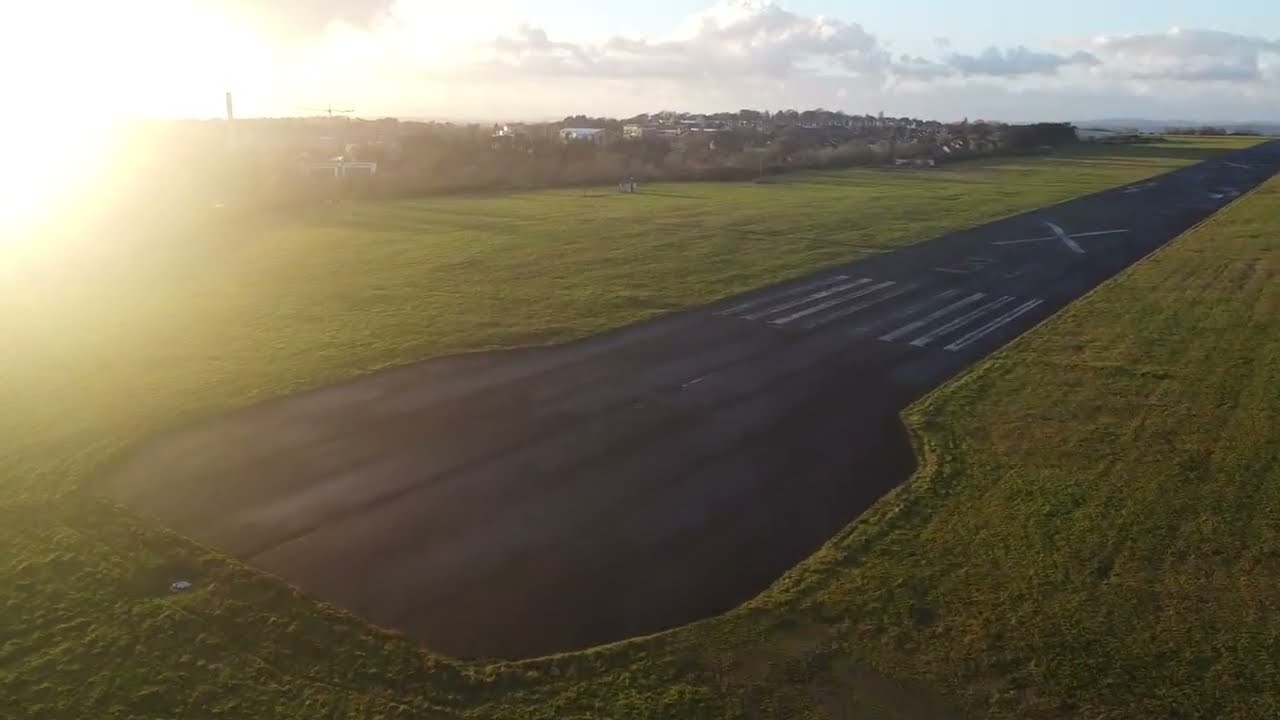 EGHD - Plymouth City Airport 1/2