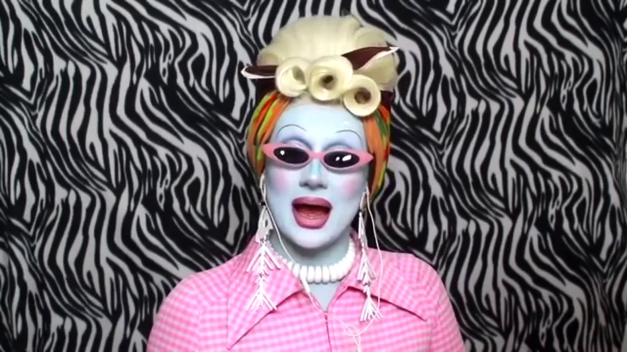 Juno Birch saying “stunning” for 2 minutes and 31 seconds