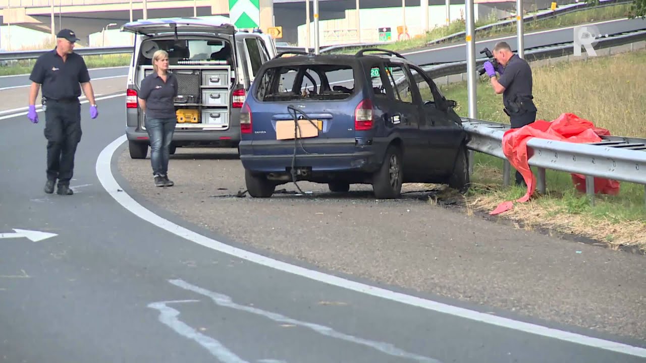 Dode na autobrand bij Bolnes