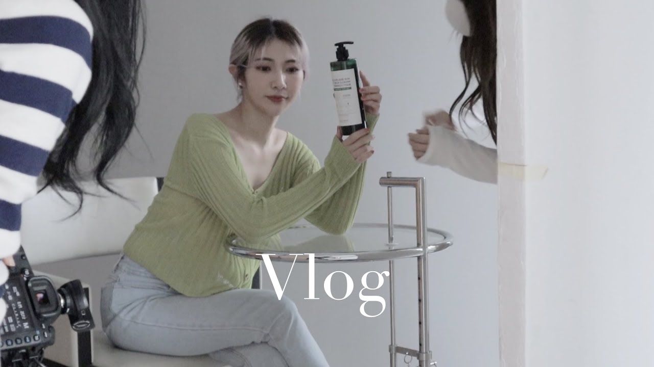 [VLOG] 뷰티쇼핑몰 사장 일상 | 🍑봄신상 촬영 | 봄옷 언박싱 | 인생 첫 신점!!!🤭