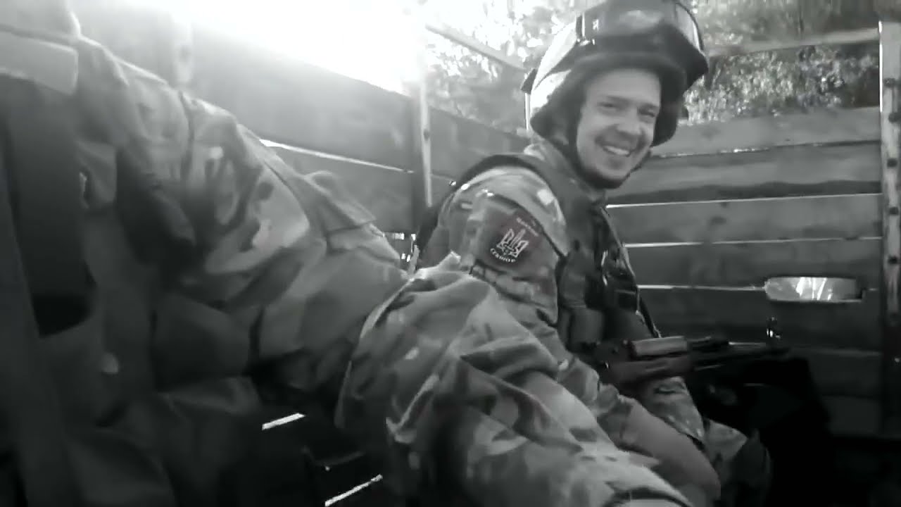ONE HUNDRED WARRIORS, the Ukrainian version of the Ballad of the Green Berets