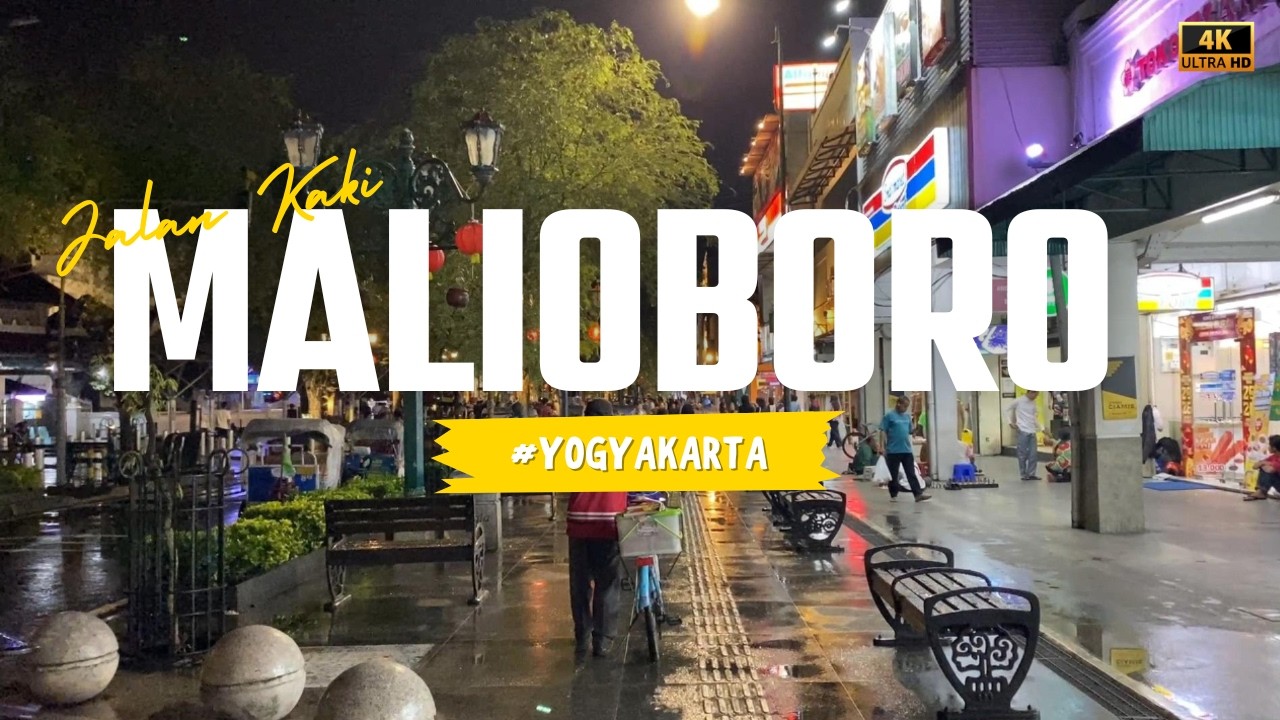 [4K] Explore Malioboro Saat Hujan Malam Hari, Romantis Banget Suasananya.