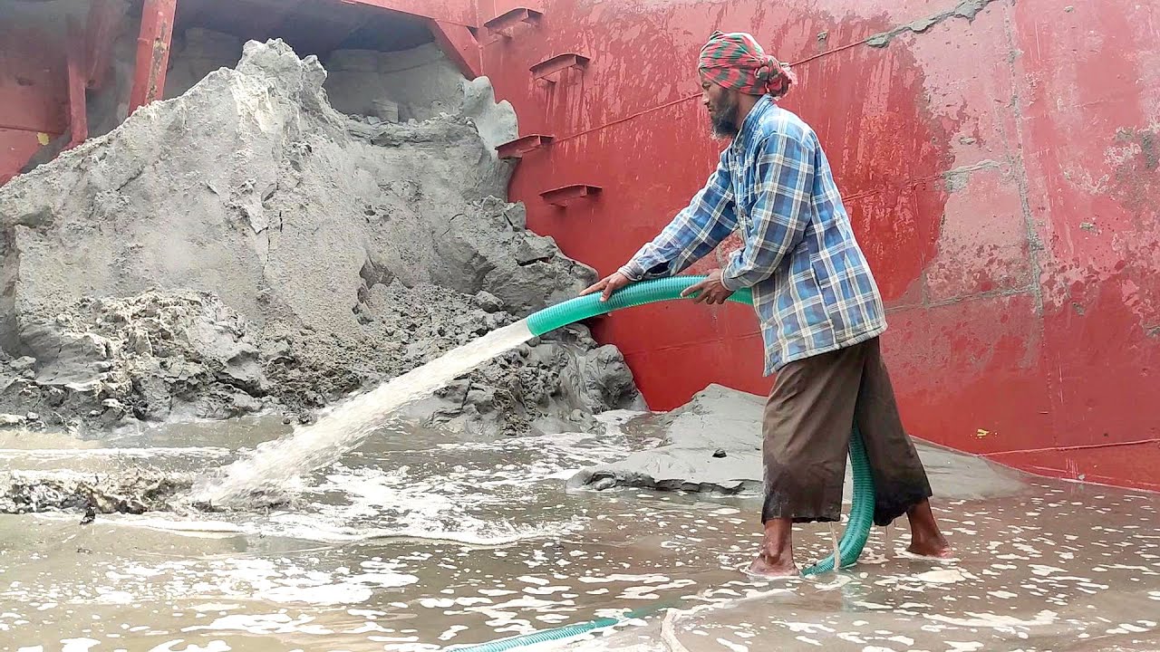 Sand Mining with High-Pressure Water Pump: The Incredible Extraction Process