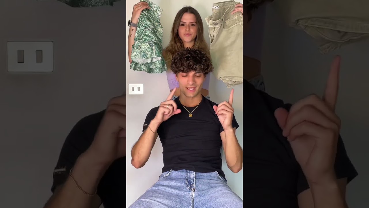 Pronto per la sfilata 💃🕺💗😂#perte #couple #coppia #couplegoals #humor #fashion