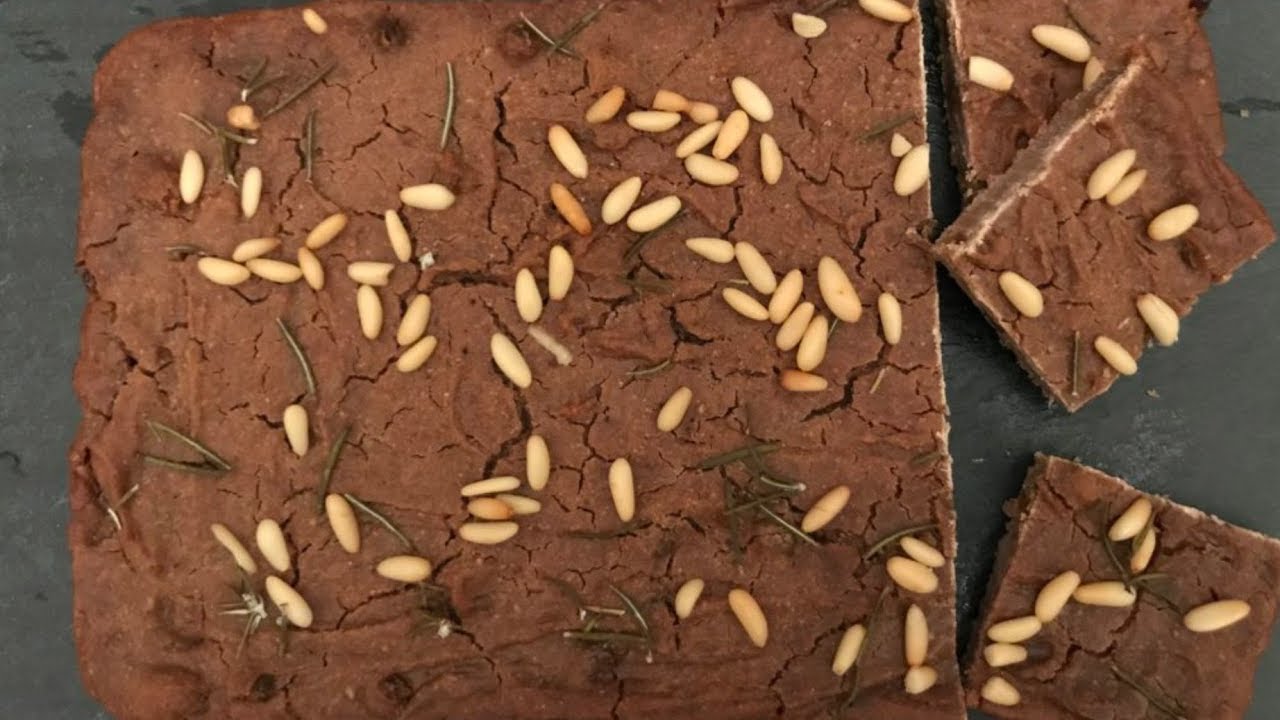 5 ingredienti per un CASTAGNACCIO perfetto