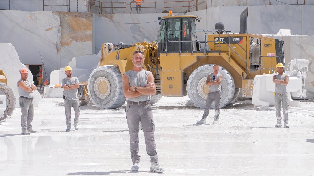 UOMINI DI PIETRA Il mondo dei cavatori di marmo su DMAX (Clip)