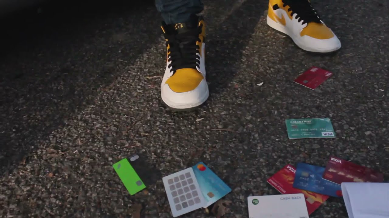 Grindboykevo - Other Side ft (RicHbum)[Official Music Video]