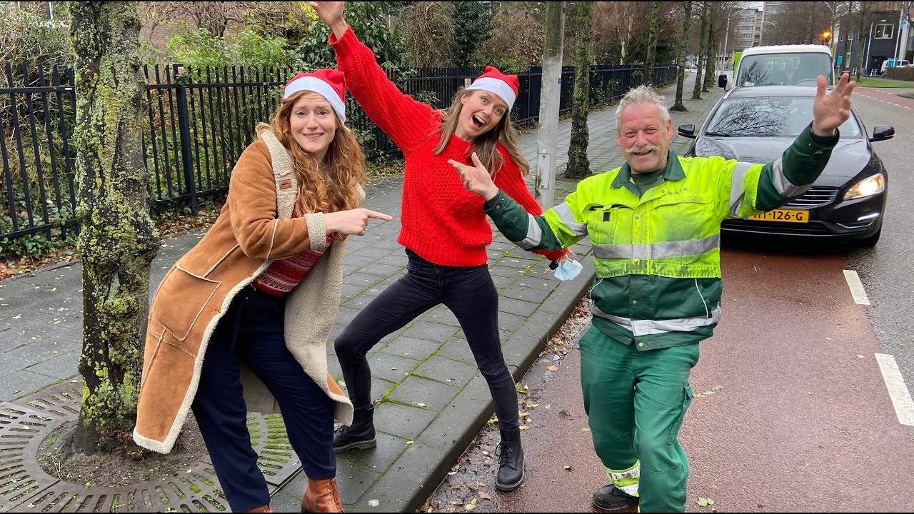 Afl 5: Busstation - Miniconcerten voor Alleenstaanden, Alleengaanden en Andere Nabestaanden van 2020