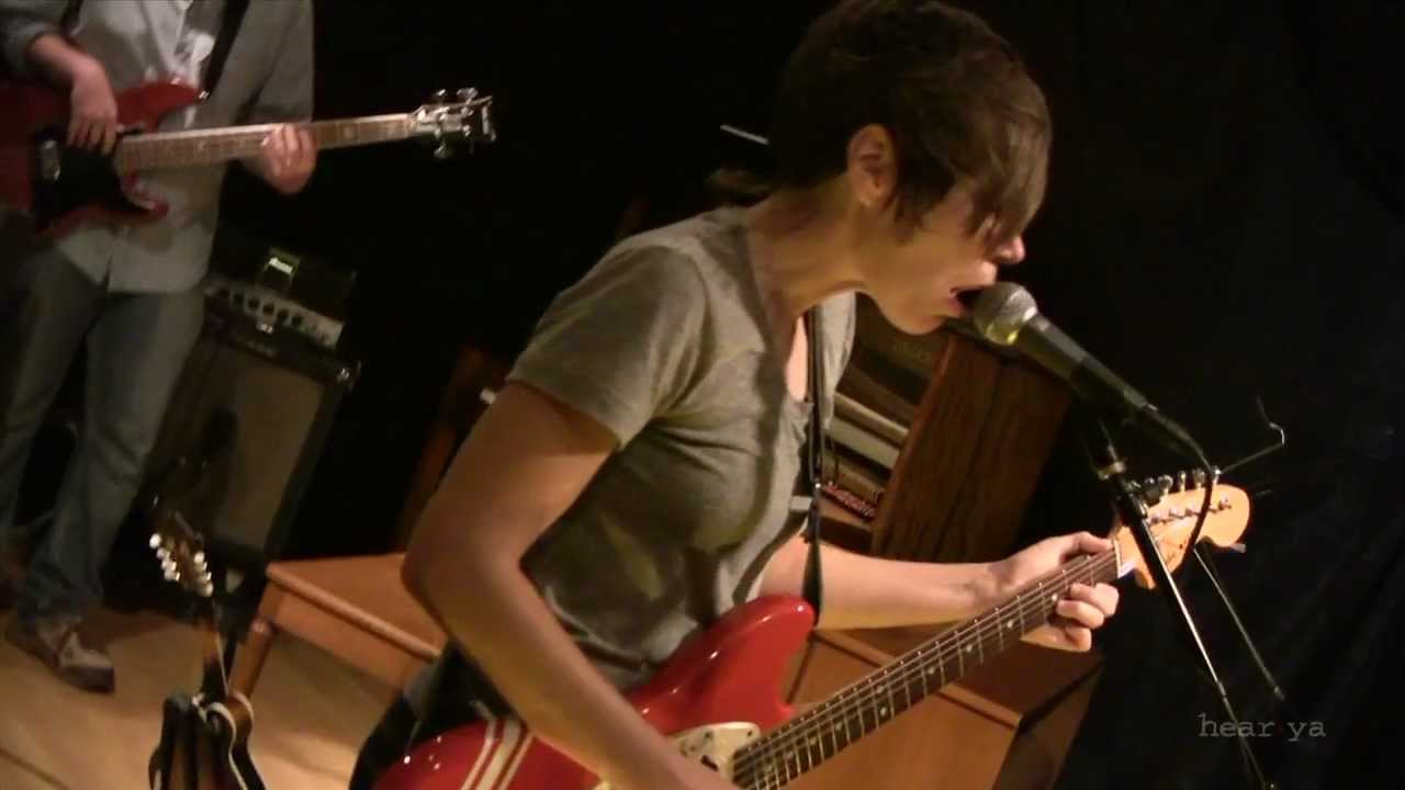 Mount Moriah - Telling The Hour - HearYa Live Session