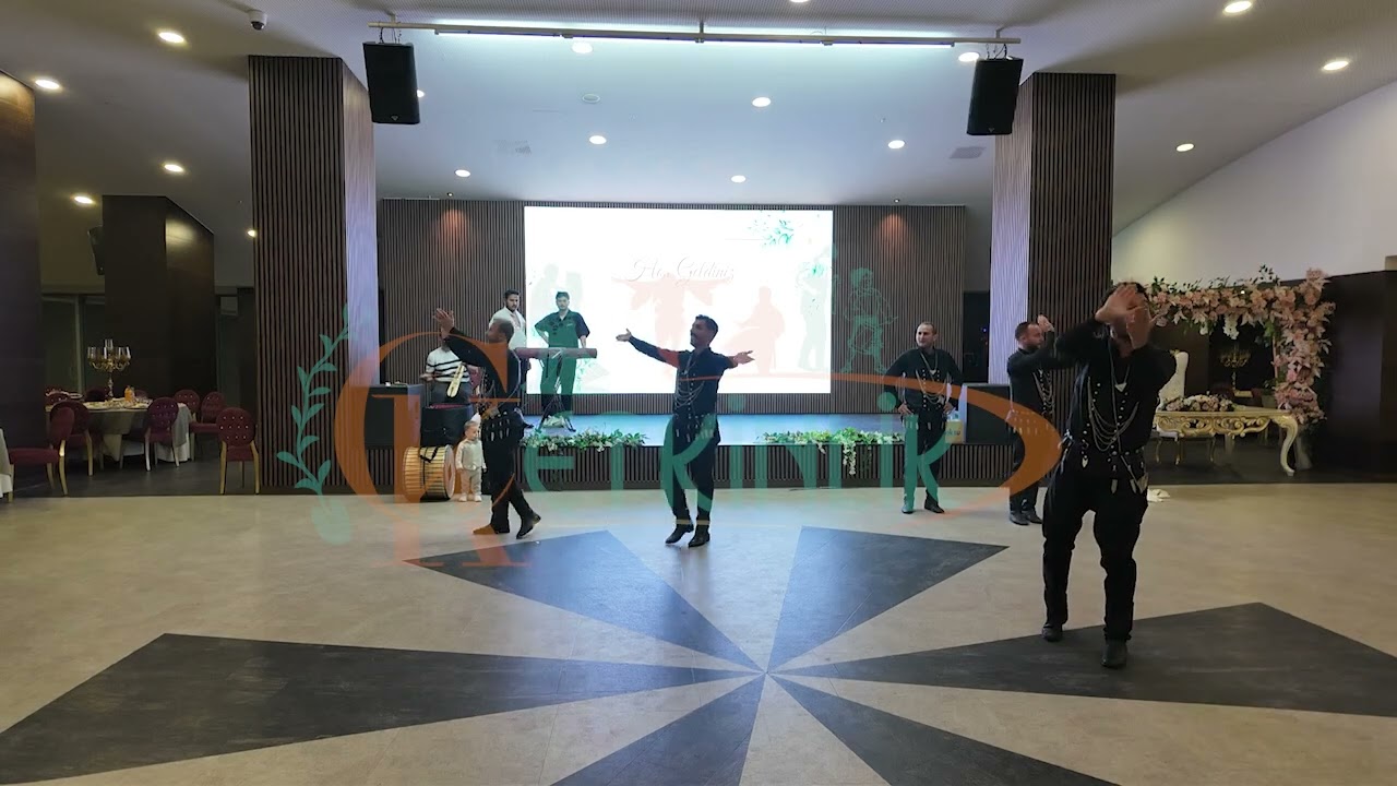 Ritüelimiz hep birlikte elleri görelim