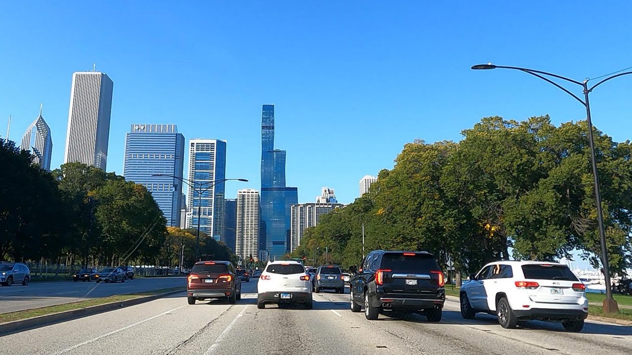 Driving on northbound Lake Shore Dr | Chicago IL