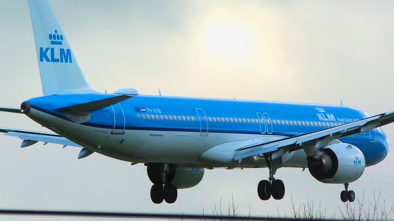 Plane Spotting Manchester Airport 22nd December 2024