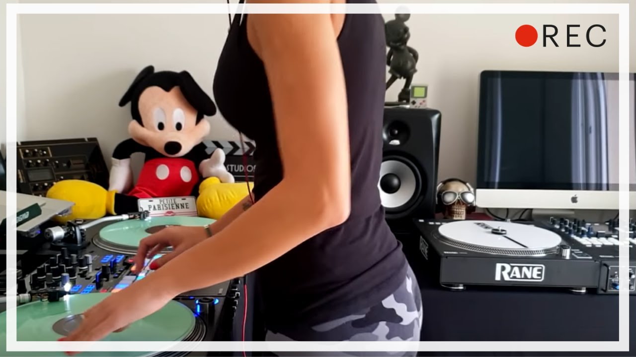 DJ Lady Style - Party Mix with DJ Soall