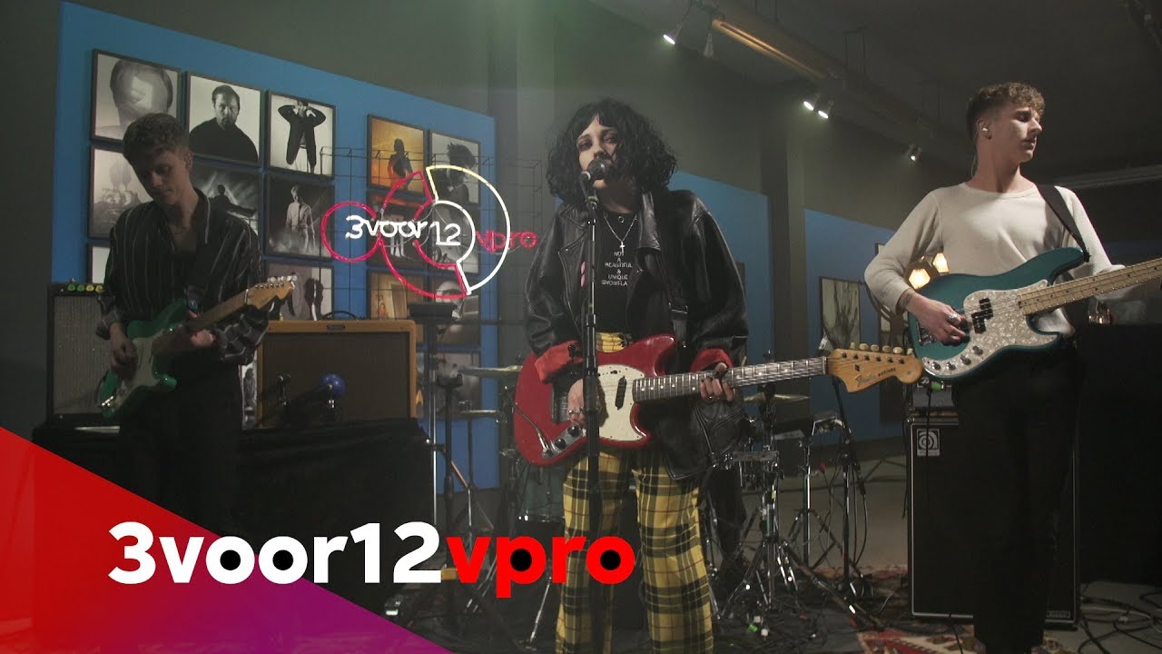 Pale Waves  -  3voor12 session Noorderslag 2018