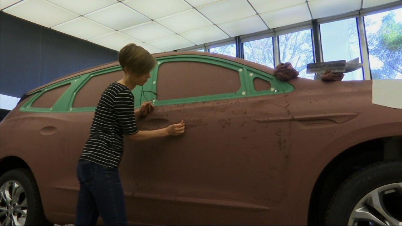 Designers Mold Tomorrow's Cars in Clay