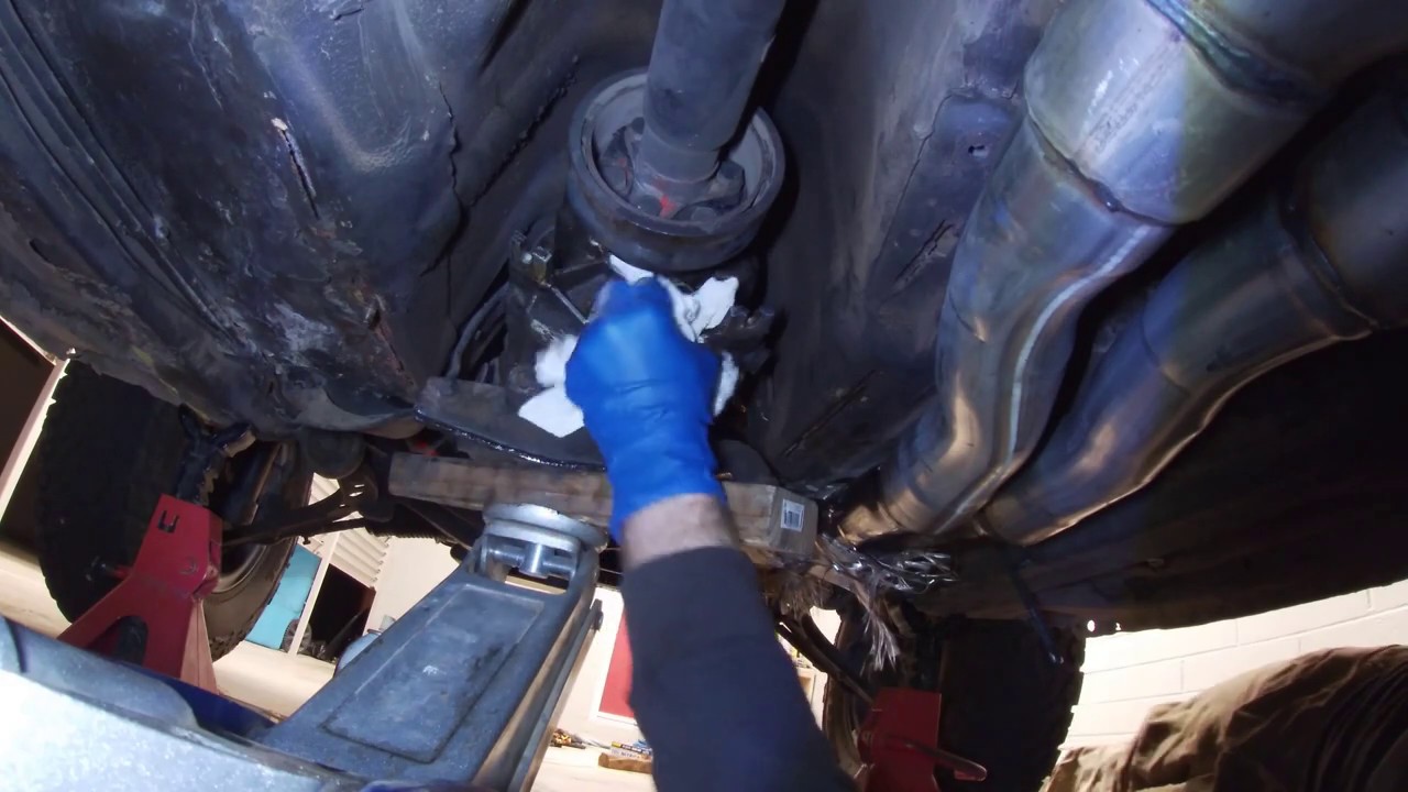 BMW E30 SOLID MOTOR/TRANSMISSION MOUNT INSTALL