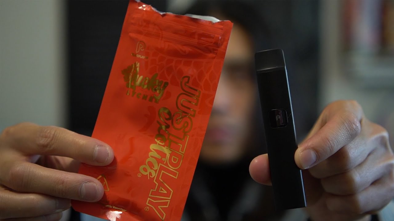 TRYING THE PLUG PLAY LYCHEE DISPOSABLE