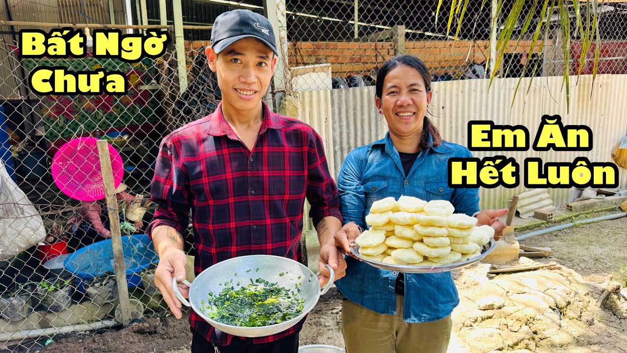 Bất ngờ chung mời quy về nhà chơi làm luôn bánh khoai mì nướng mỡ hành quy ăn quên luôn anh giá