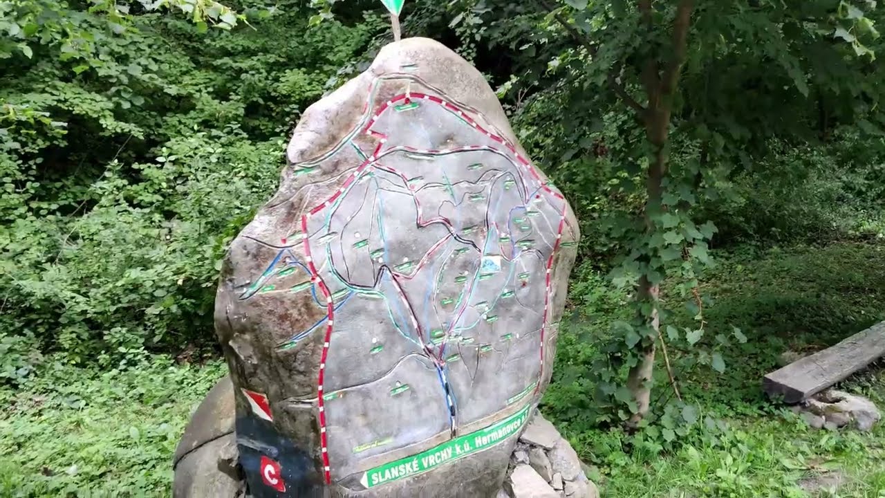 #61 Hermanovské skaly | Údolie obrov | Lesnícky NCH Telekia | Hermanovce nad Topľou | VT | SK