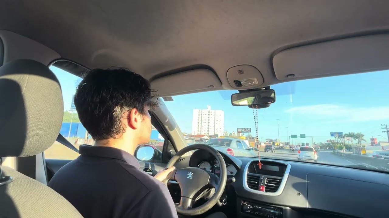 Driving to work in my peugeot 207 xrs / Florianópolis - Brazil