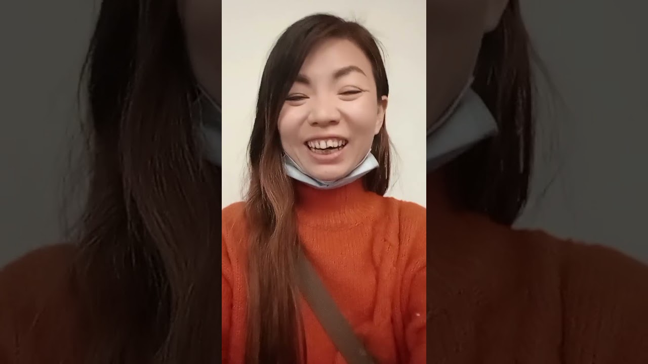 大屁孩無聊跑去彰化社頭鴻門巷盈月卡拉OK歌友會唱歌唱的好爽，吃好吃的泡麵，喝好喝的百威啤酒、嘎逼、麻古茶坊錫蘭紅茶半糖去冰！（4）#台灣 #世界 