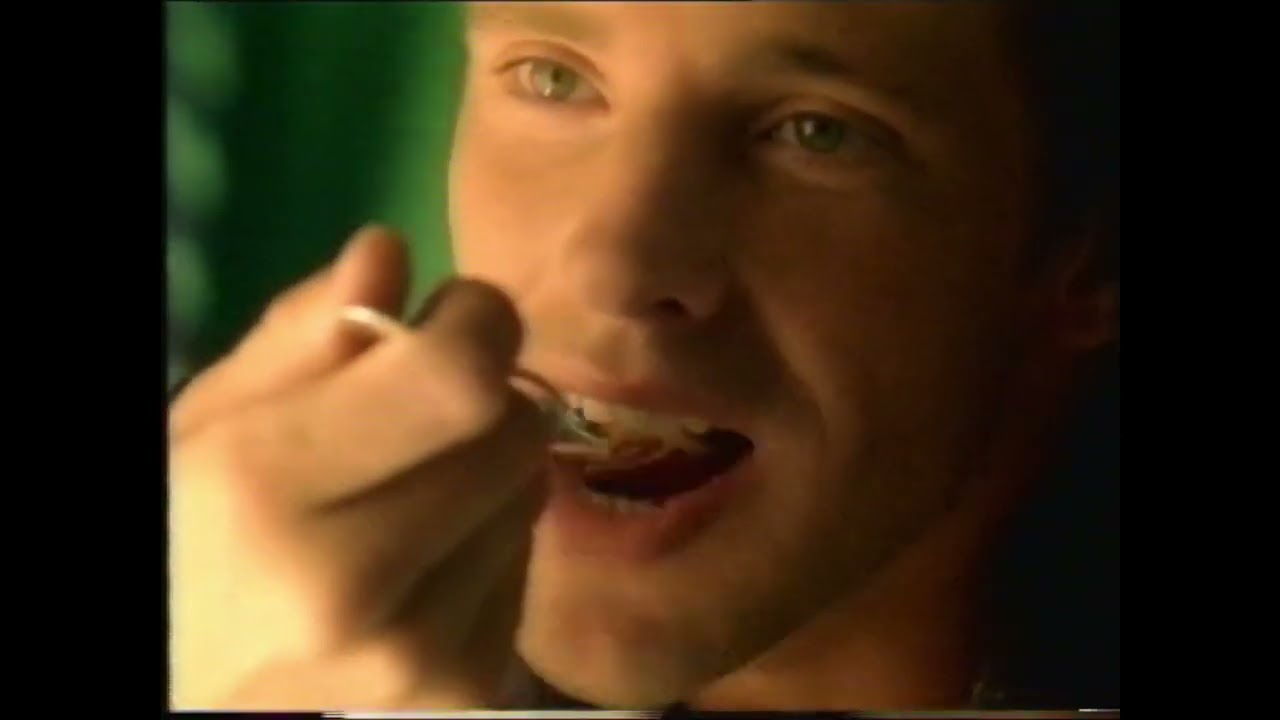 MTV3: Mainoksia 17.8.2002 #1